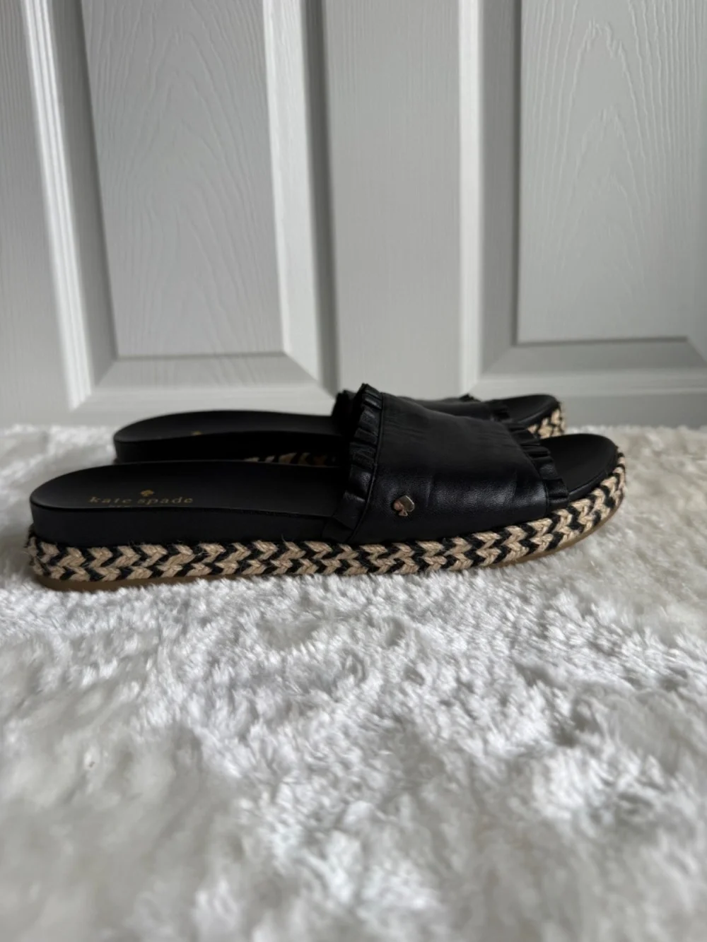 Kate Spade Zahara Black Leather Ruffle Espadrille Slide Sandals Size 9